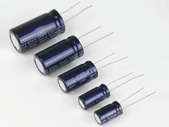 Condensateur Chimique Radial 470�F / 50V, cliquez pour agrandir 